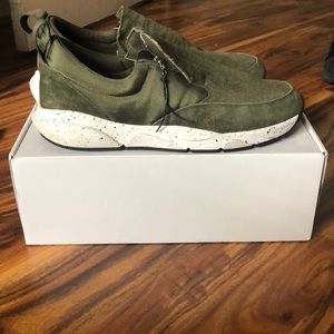 Clear weather Ellison (green suede)
